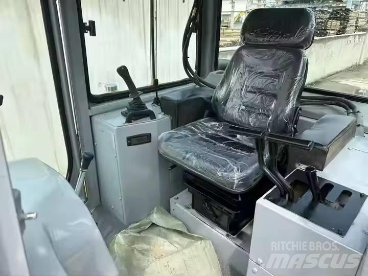 CAT D 6 R Гусеничні бульдозери
