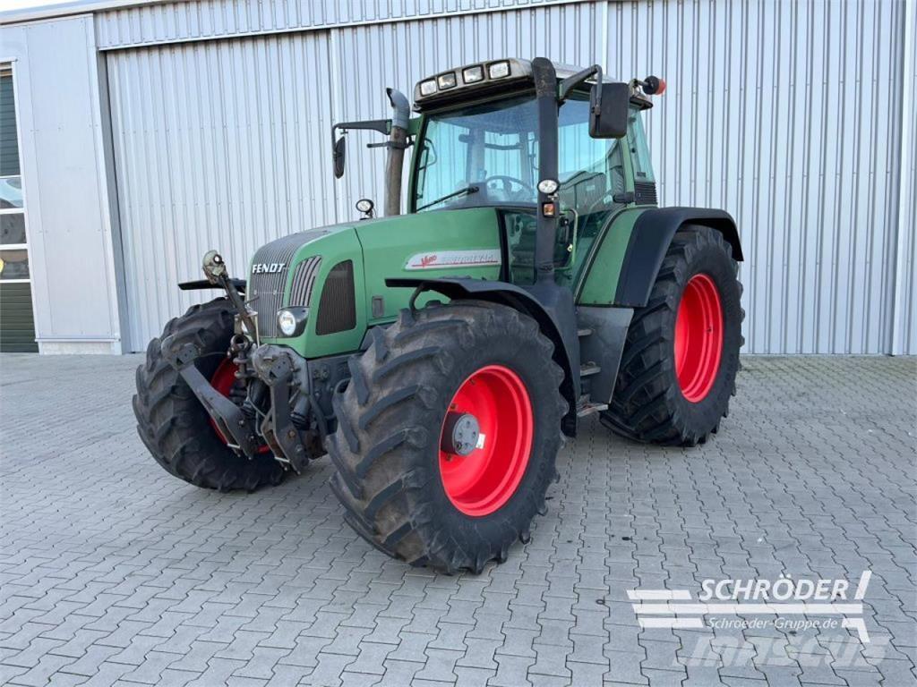Fendt 714 VARIO Трактори