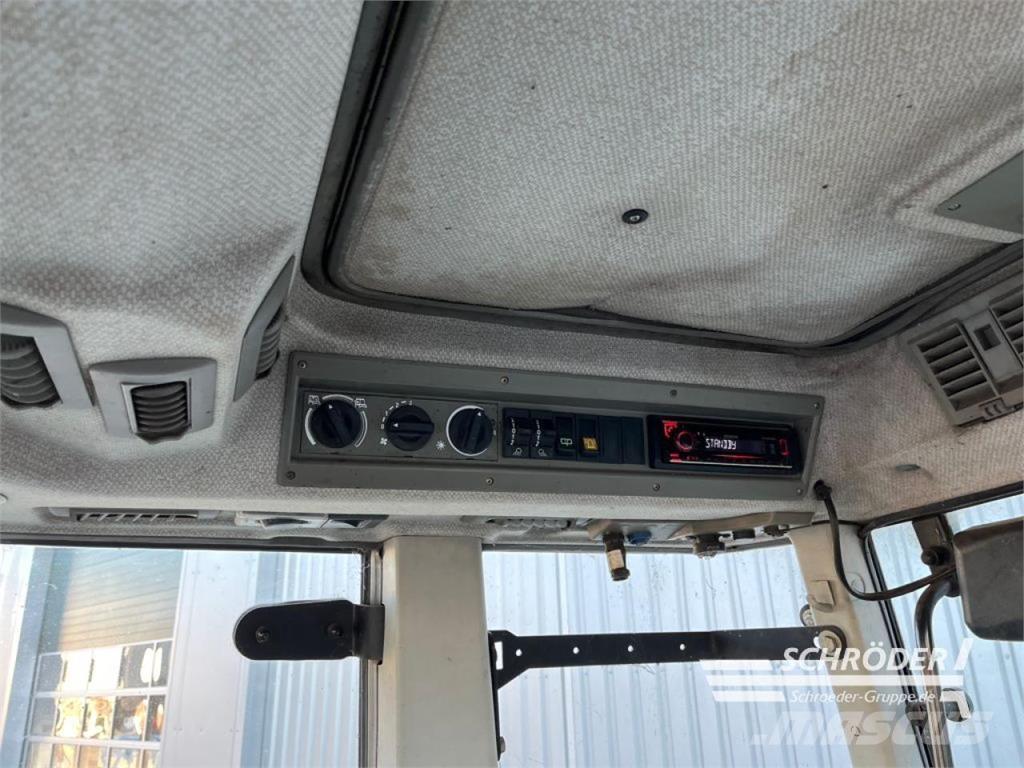 Fendt 714 VARIO Трактори