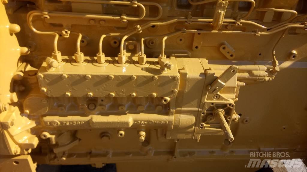 CAT 375 Двигуни