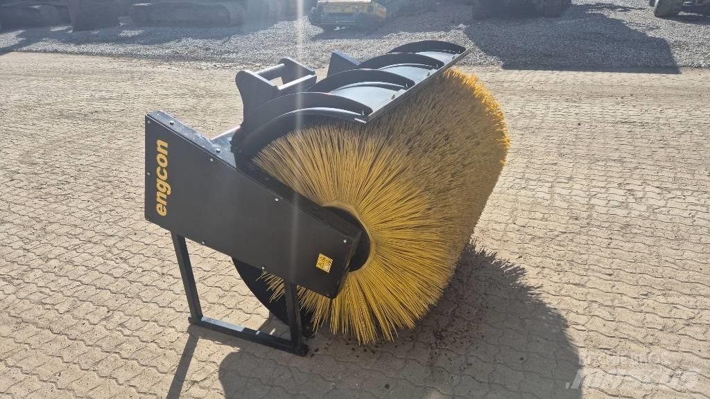 Engcon sweeper Підмітальні машини