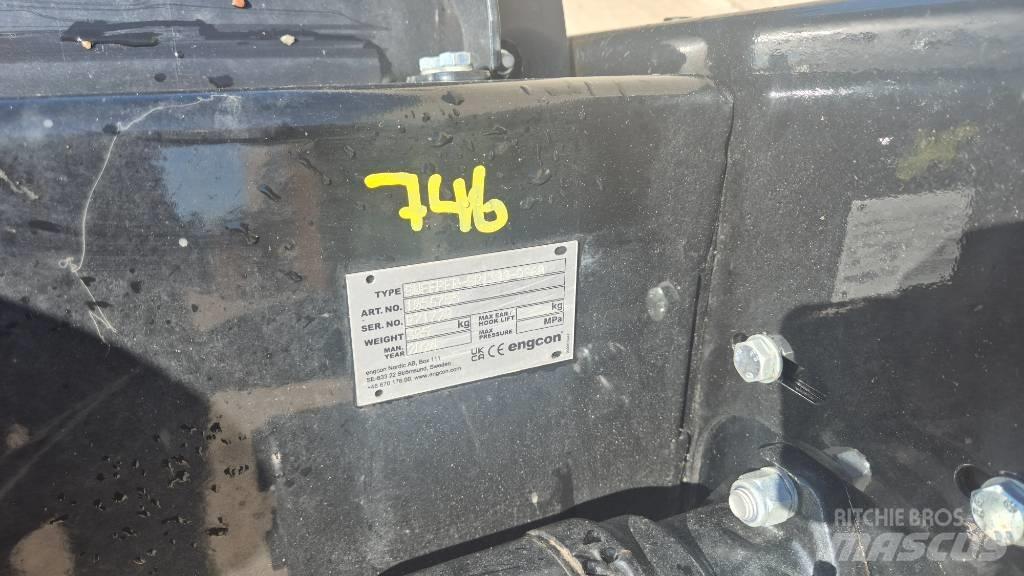Engcon sweeper Підмітальні машини