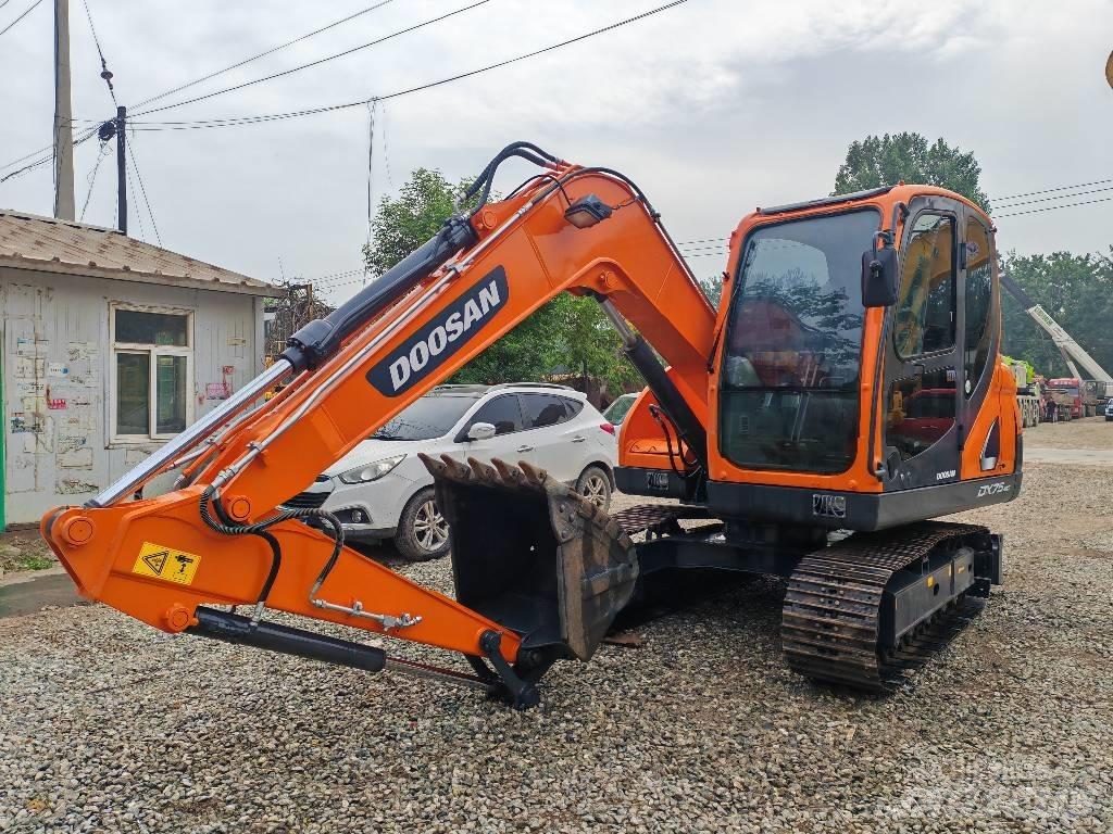 Doosan DX 75-9 C Міні-екскаватори < 7т