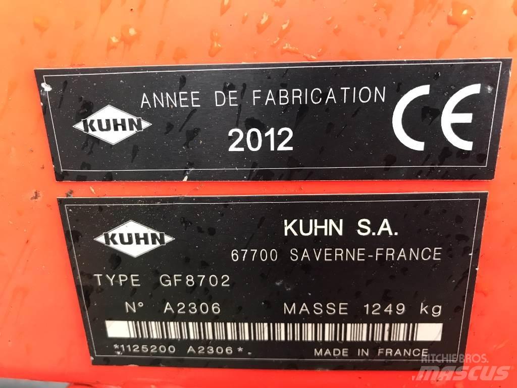 Kuhn GF 8702 Граблі і сінозворушувачі