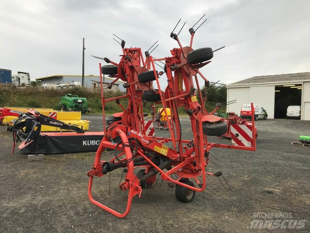 Kuhn GF 8702 Граблі і сінозворушувачі