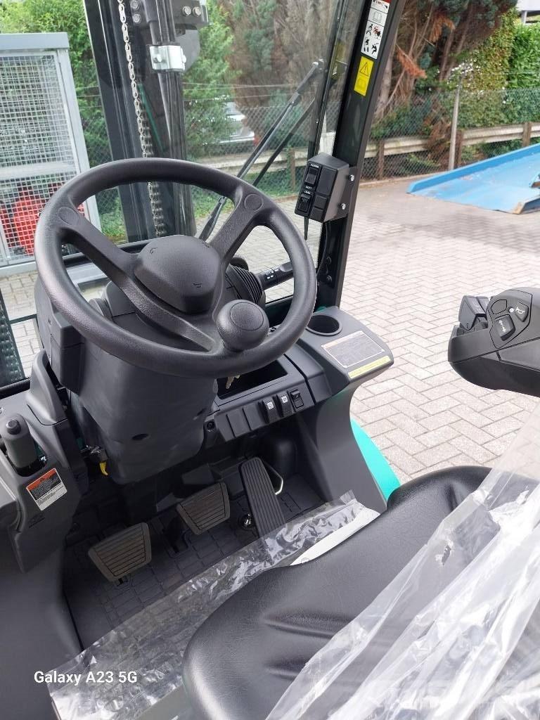 Mitsubishi FG 25 N Газові навантажувачі