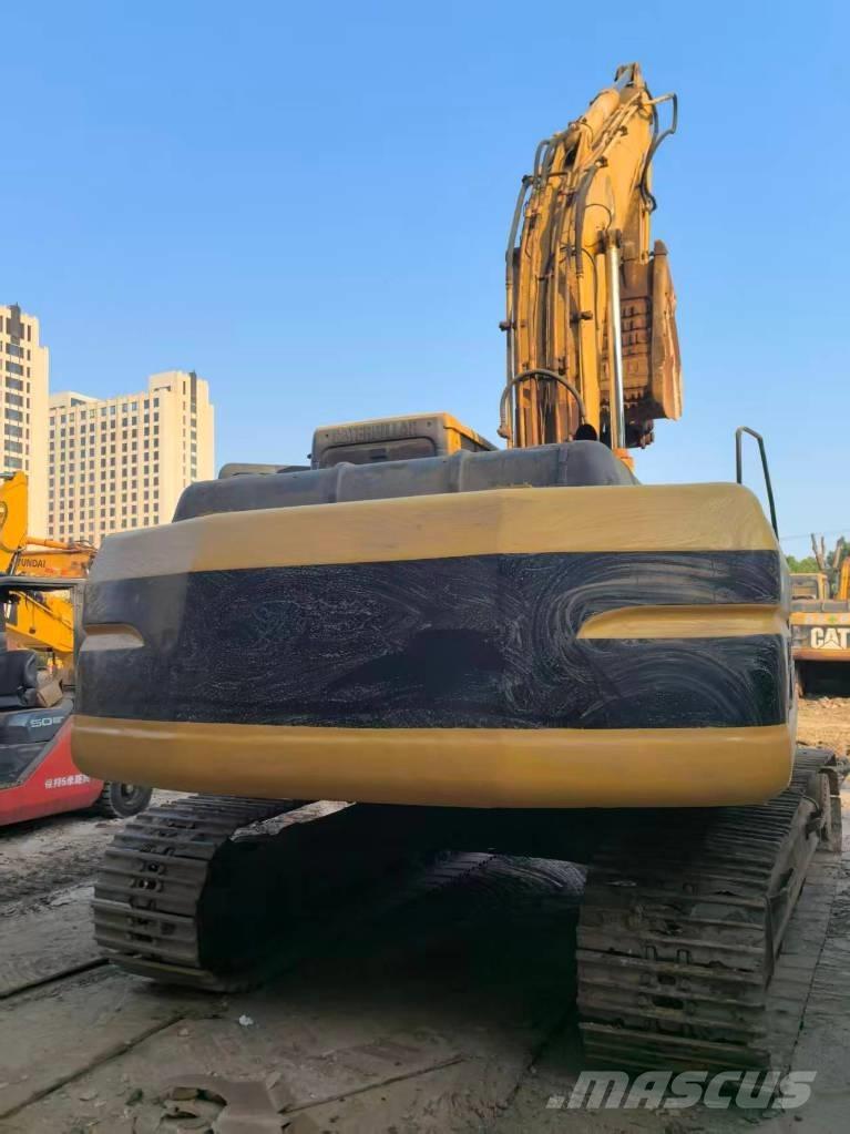 CAT 320 B L Гусеничні екскаватори