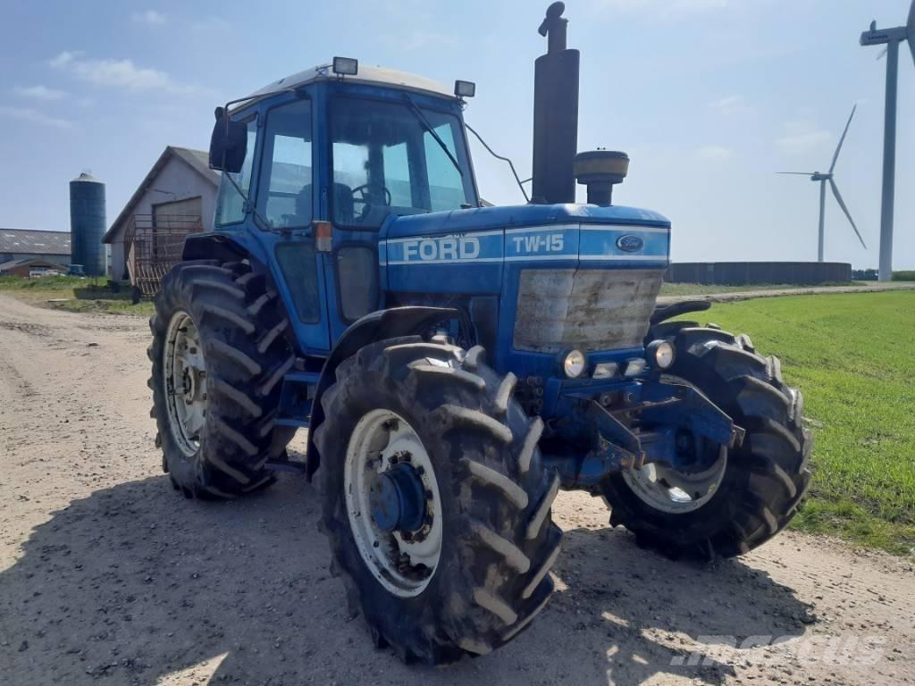 Fordson TW 15 Трактори