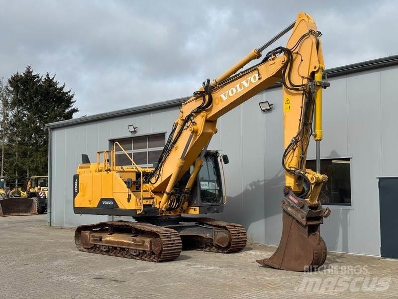 Volvo EC 250 ENL Гусеничні екскаватори