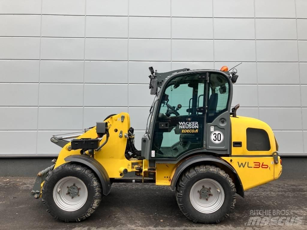 Wacker Neuson WL 36 Фронтальні навантажувачі