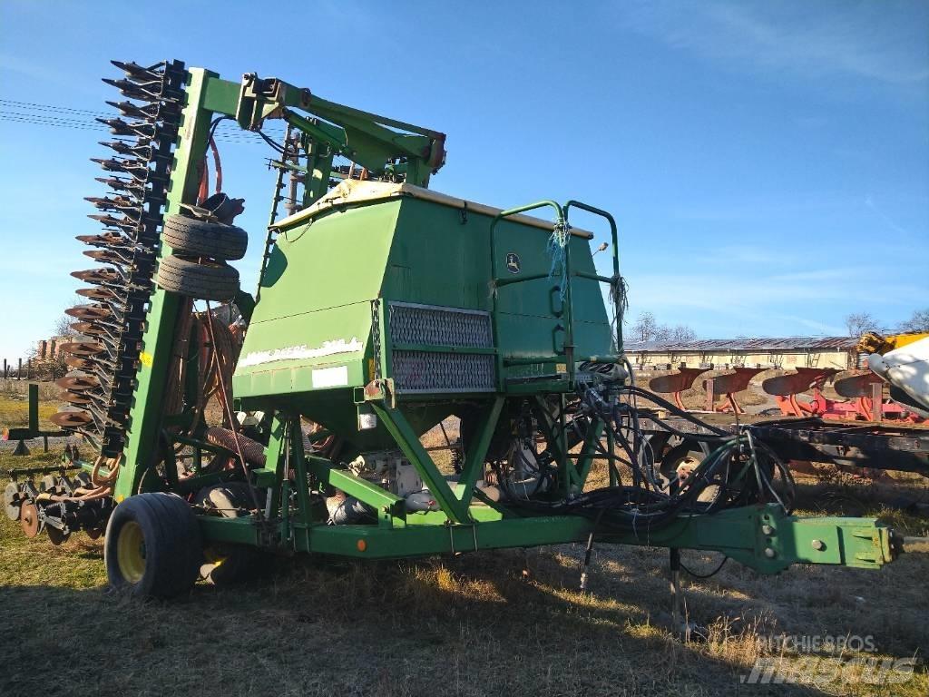 John Deere 740 A 9m Сівалки