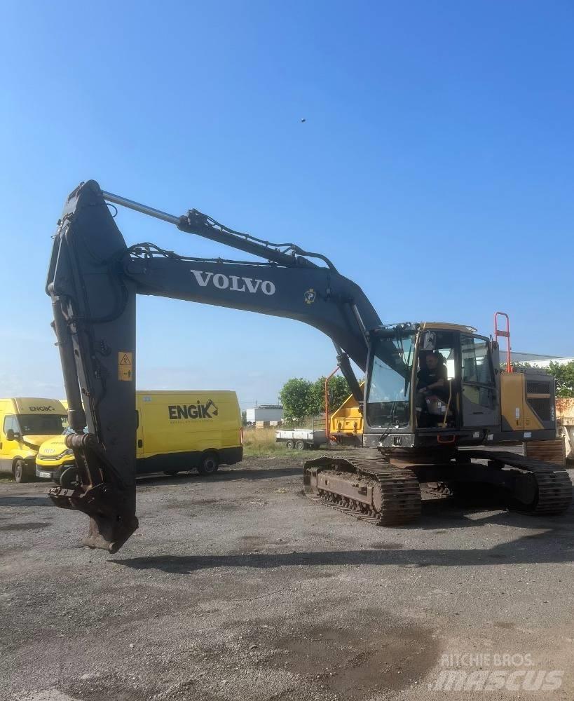Volvo EC 250 EL Гусеничні екскаватори