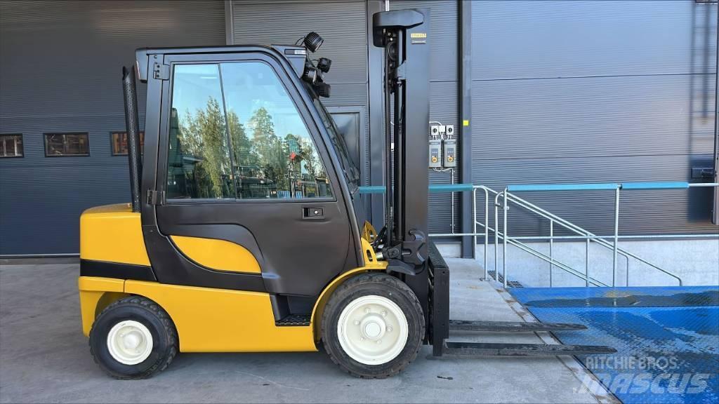 Yale GDP 30 VX Дизельні навантажувачі