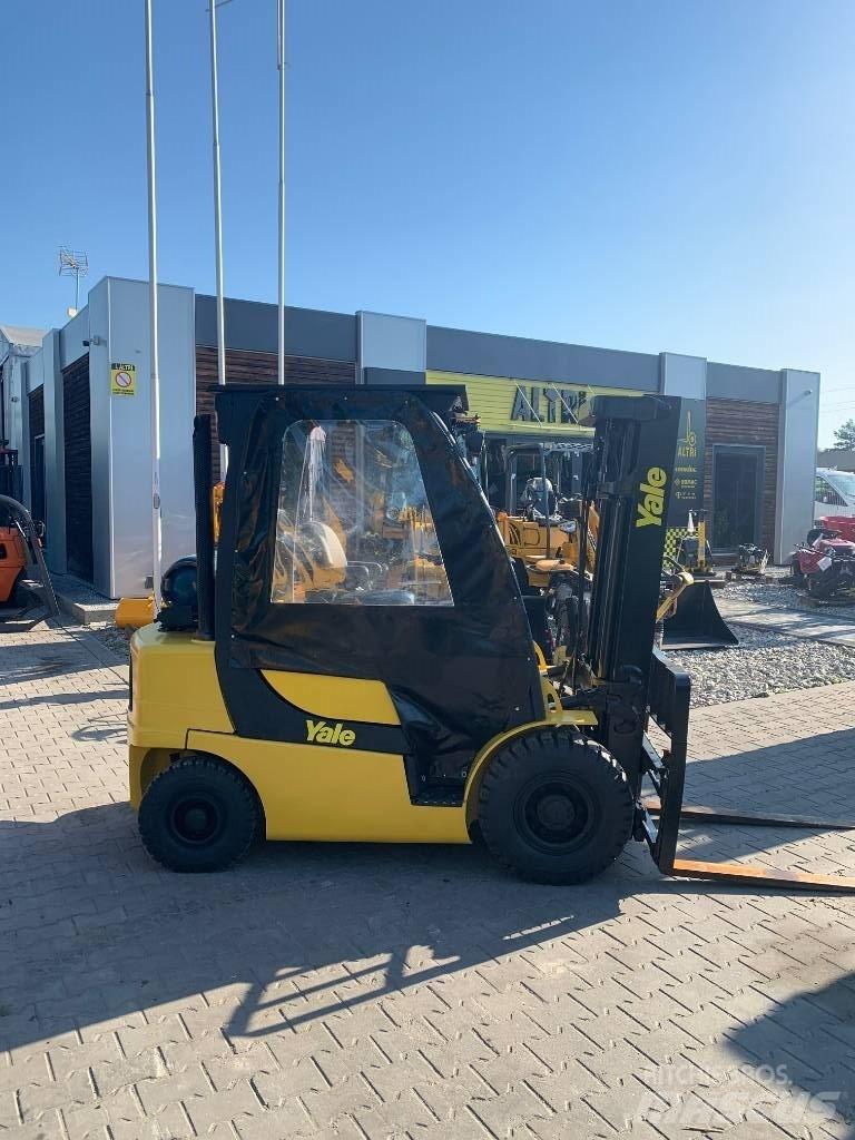 Yale GLP25VX Газові навантажувачі