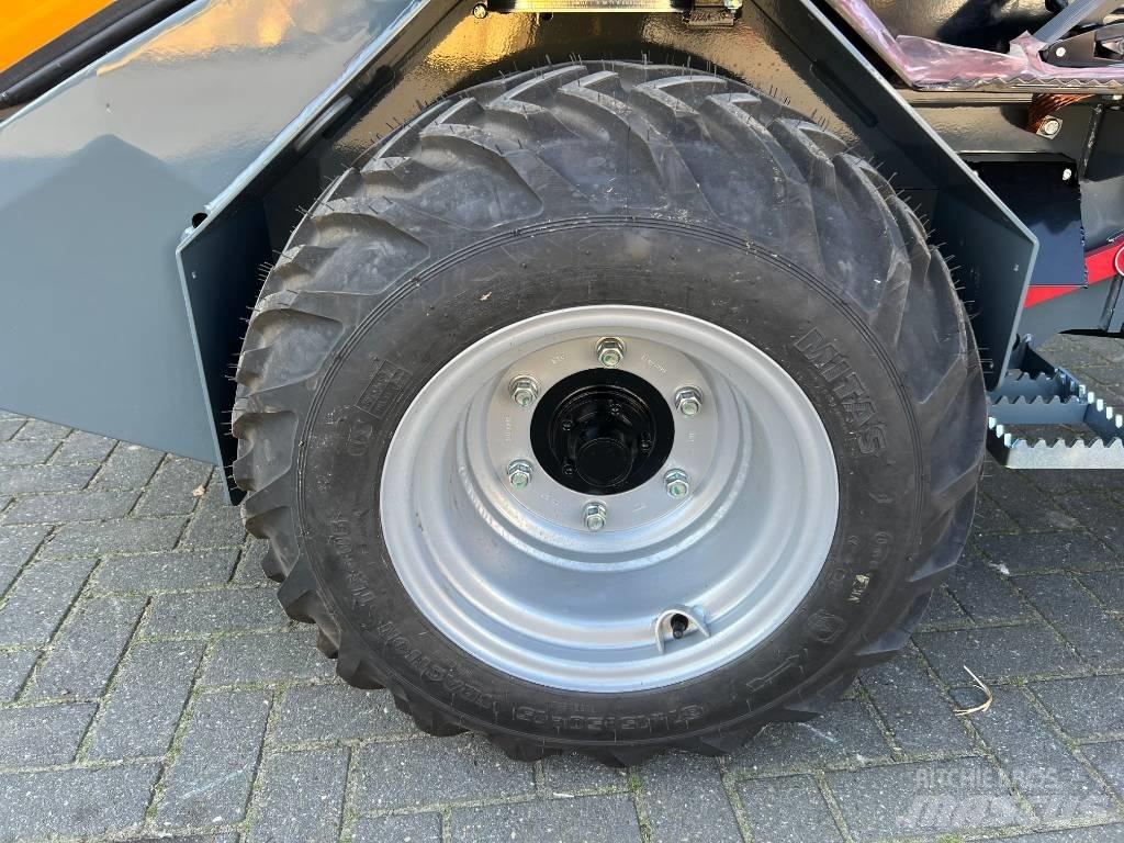 GiANT G2200E X-tra Багатофункціональне обладнання для вантажних і землекопальних робіт