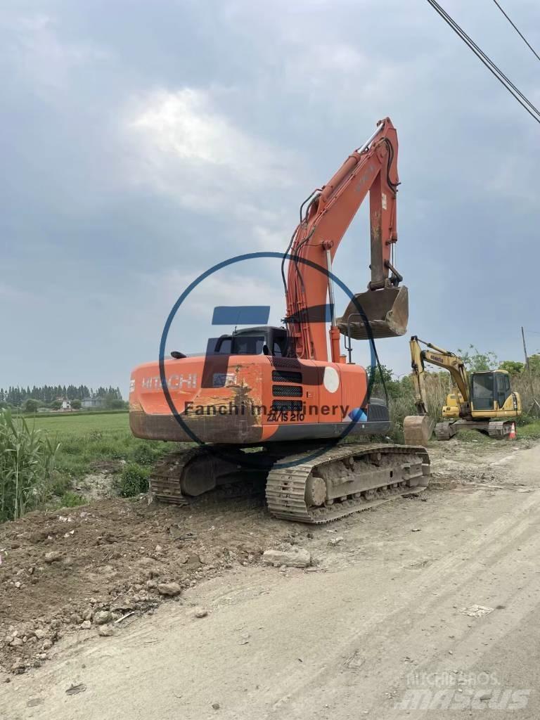 Hitachi ZX 210 K Гусеничні екскаватори