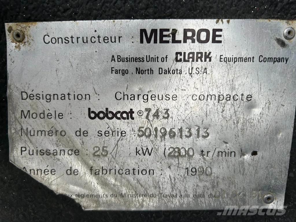 Bobcat 743 Міні-навантажувачі