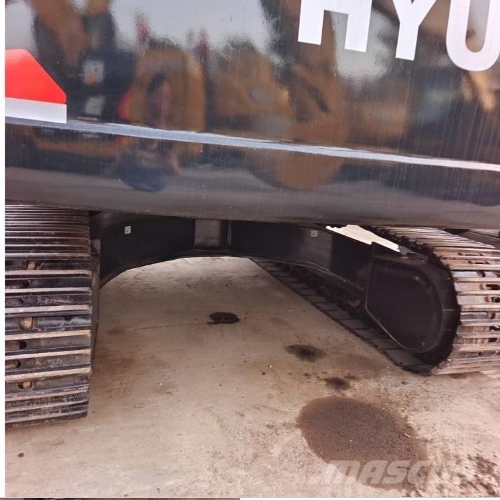 Hyundai 330LC-9S Гусеничні екскаватори