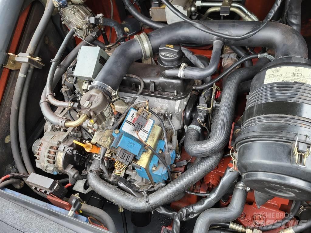 Linde H 30 T Газові навантажувачі