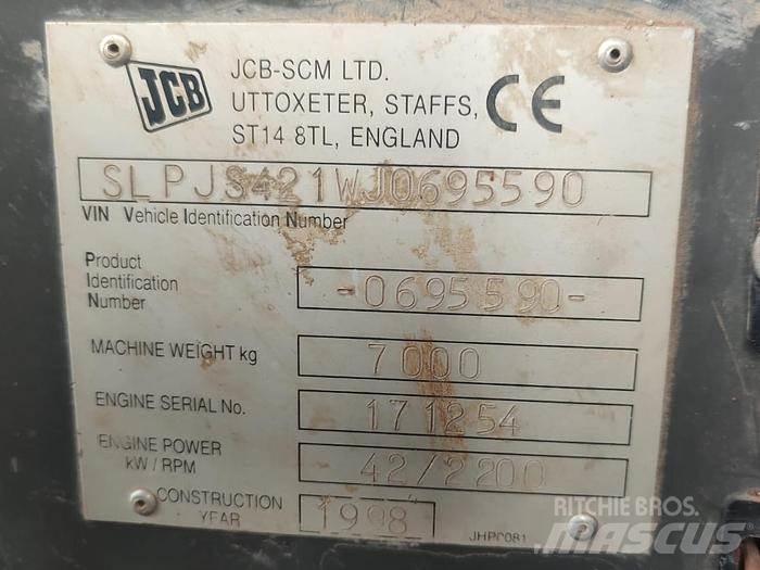 JCB JS70 Середні екскаватори 7т. - 12т.