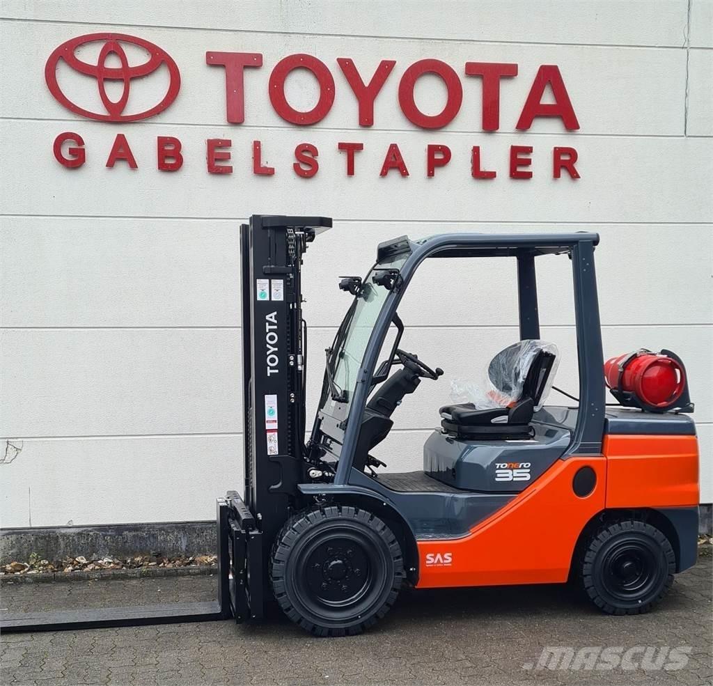 Toyota 02-8FGJF35 Газові навантажувачі