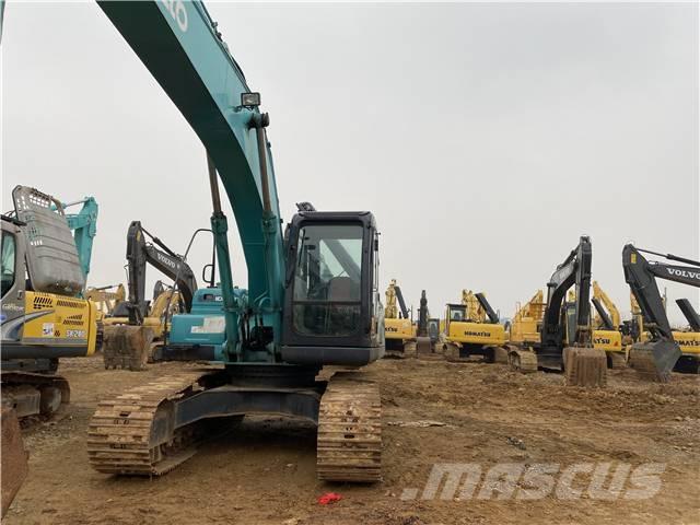Kobelco SK 200 Гусеничні екскаватори