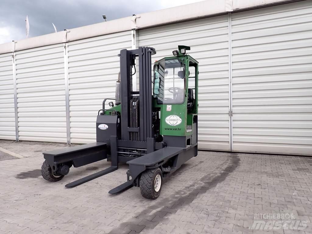 Combilift C4500 Бокові навантажувачі