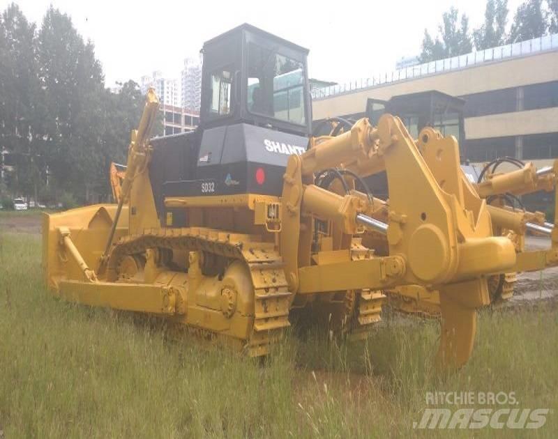 Shantui SD 32 Гусеничні бульдозери