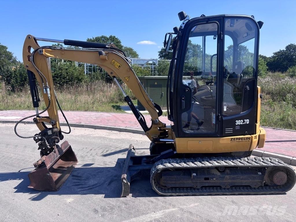 CAT 302.7D Міні-екскаватори < 7т