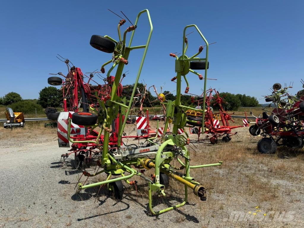 CLAAS VOLTO 670 Граблі і сінозворушувачі