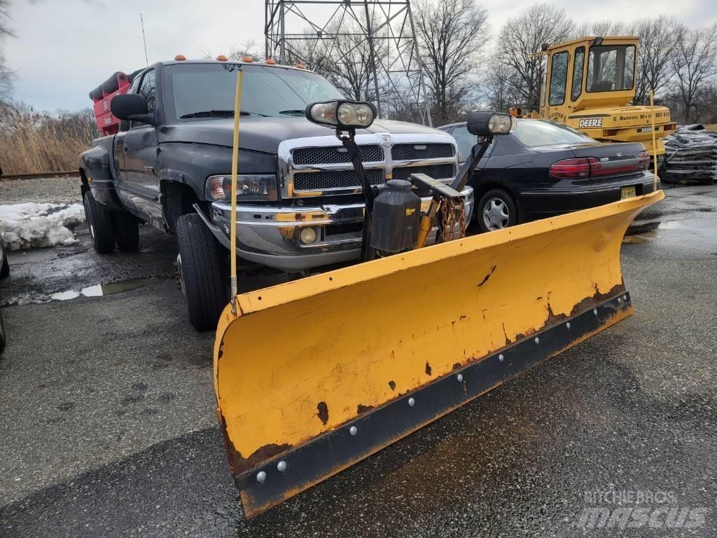 Dodge 3500 Пікапи / Бічне розвантаження