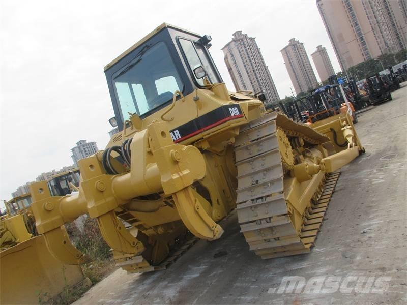 CAT D 6 R Грейдери