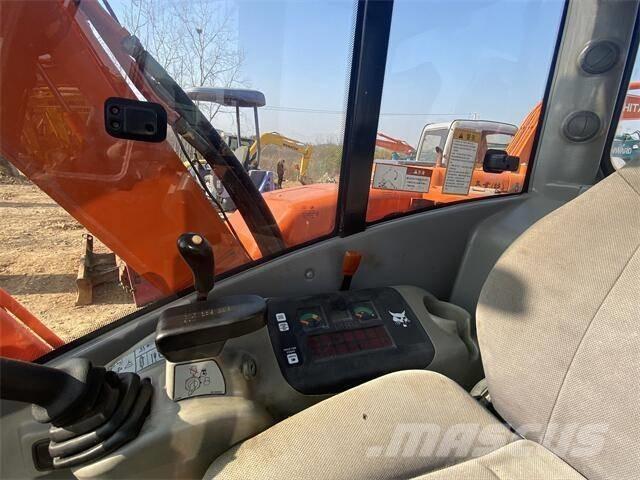 Doosan DX80 Середні екскаватори 7т. - 12т.