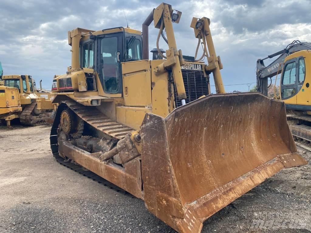 CAT D 7 R Гусеничні бульдозери