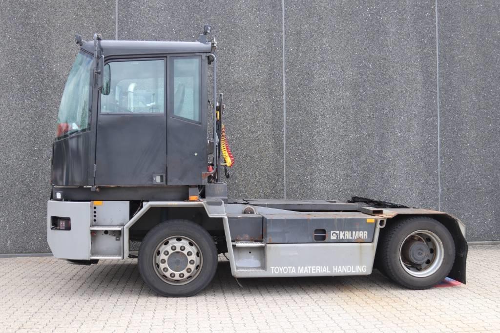 Kalmar TR 618 i Термінальні трактори