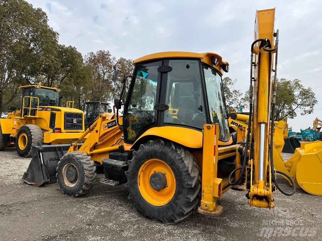JCB 3 CX Екскаватори-навантажувачі