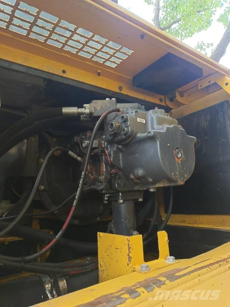 Komatsu PC 450-8 Гусеничні екскаватори