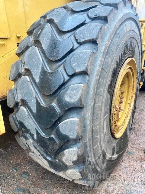 CAT 980 C Фронтальні навантажувачі