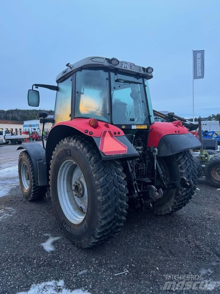 Massey Ferguson 5455 Трактори