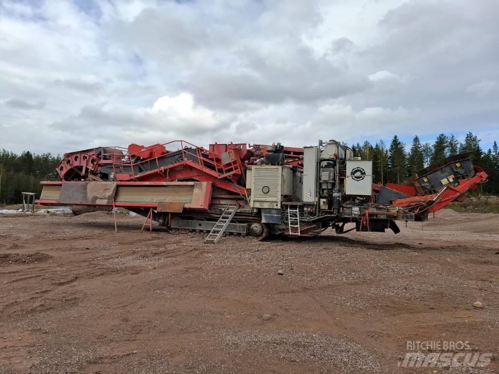 Sandvik UH 450 E Мобільні дробарки