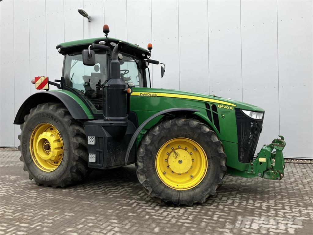 John Deere 8400R Трактори