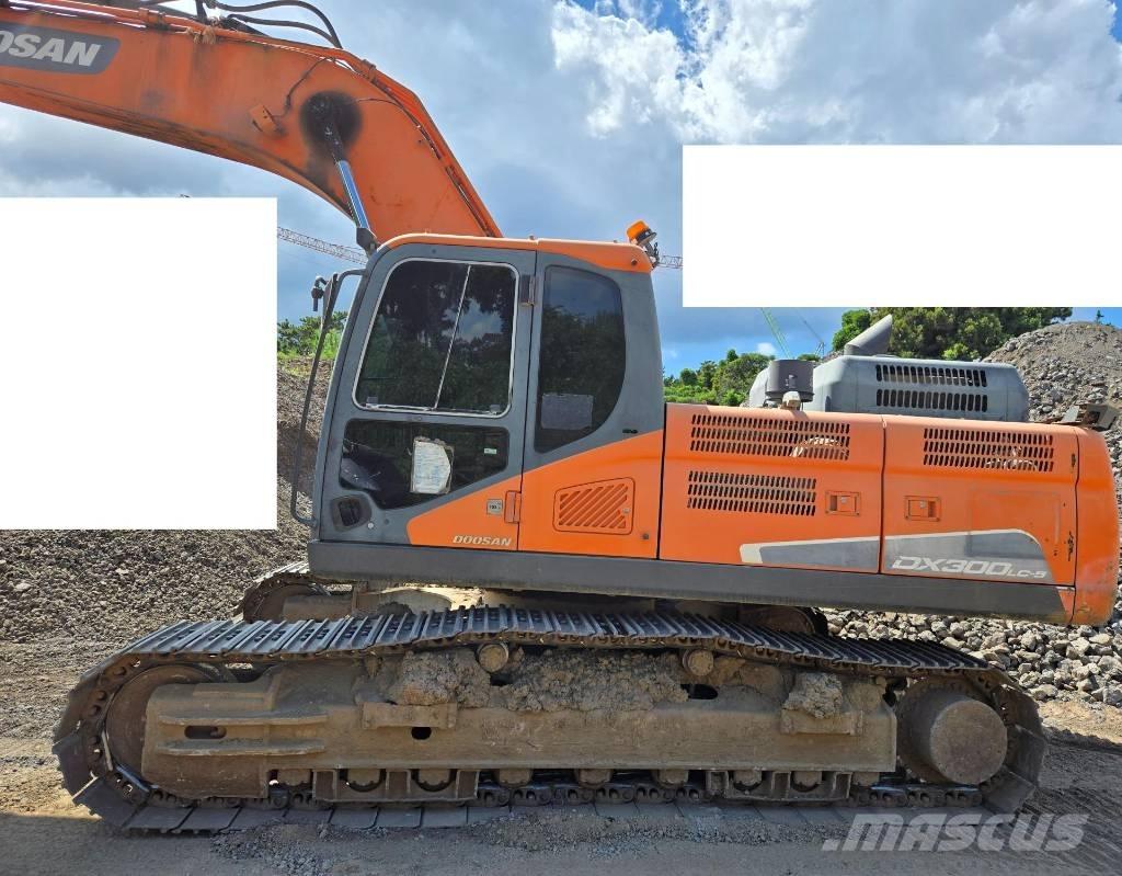 Doosan DX 300 LC-5 Гусеничні екскаватори