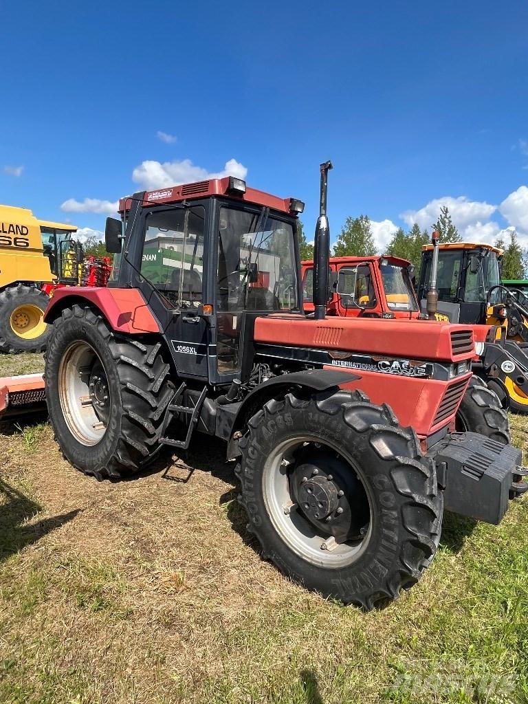 Case IH 1056 XL A Трактори