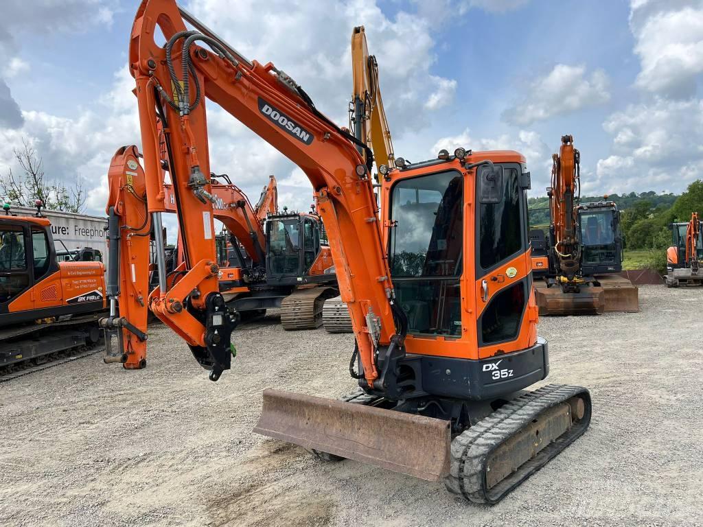 Doosan DX35Z Міні-екскаватори < 7т