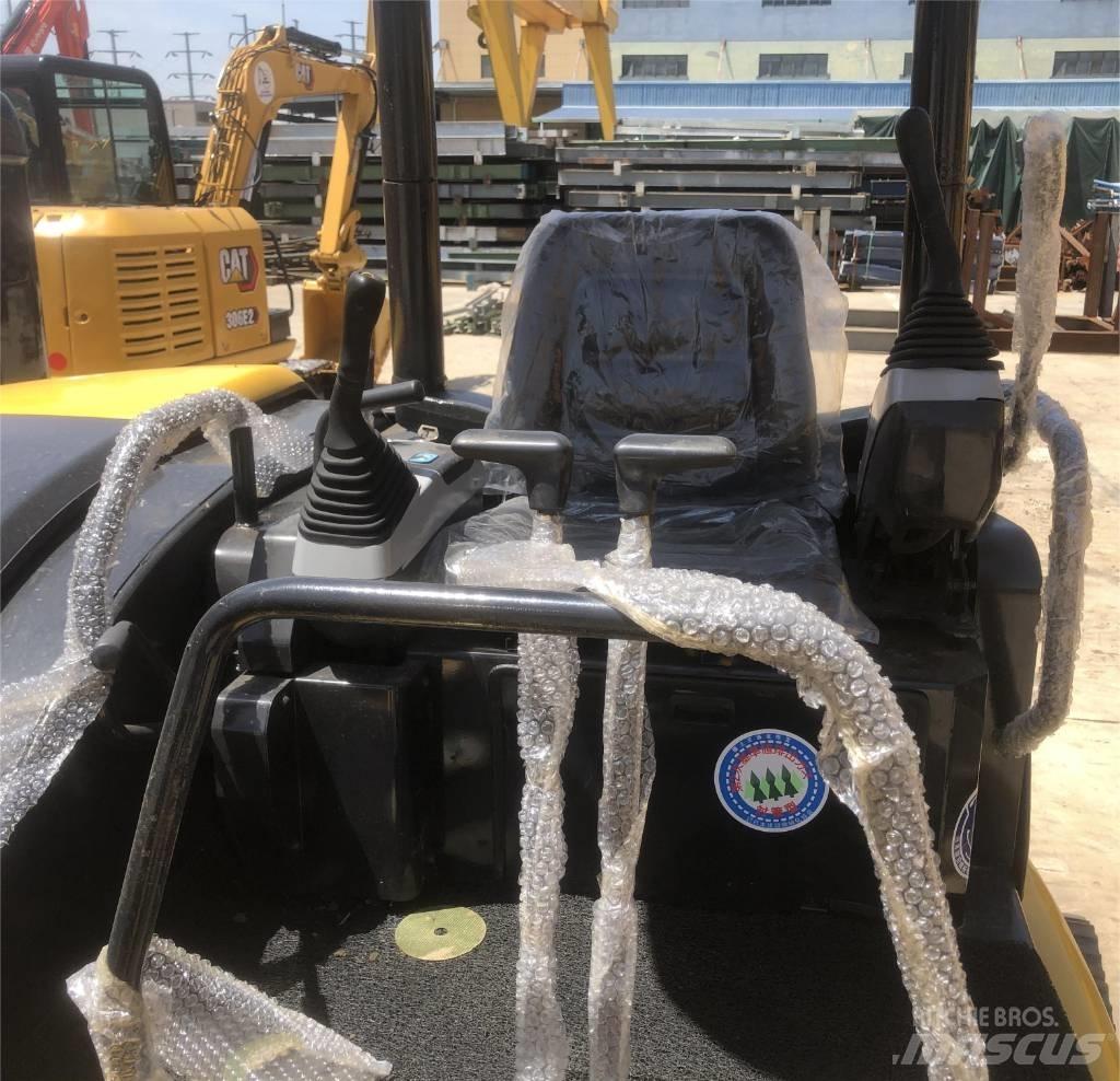 Komatsu PC 50 Міні-екскаватори < 7т