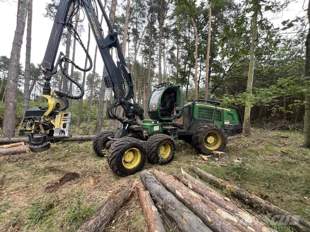 John Deere 1270 G Харвестери