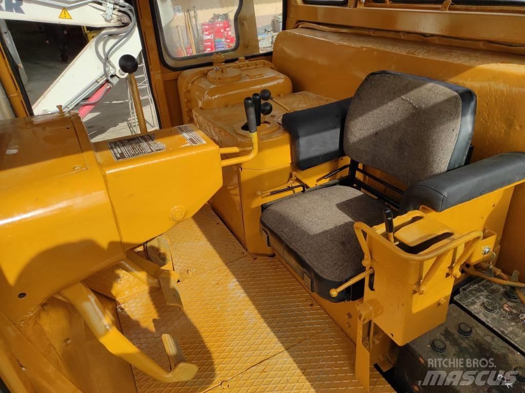CAT D 9 H Гусеничні бульдозери