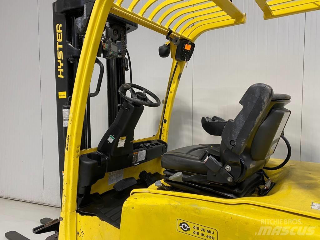 Hyster J3.0XN Електронавантажувачі