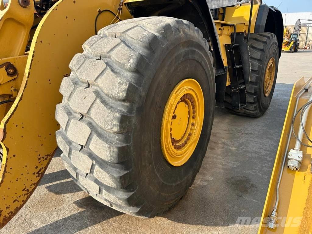 CAT 980 Фронтальні навантажувачі