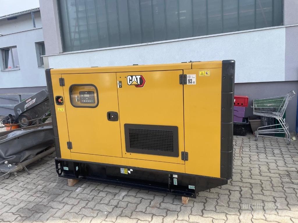 CAT 65 kva Дизельні генератори